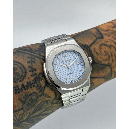 Custom Seiko Mod • Sky Blue Nautilus • 40mm